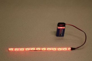 Flexibele LEDSTRIP op batterij - Rood 20 cm. met 9 Volt aansluiting - LEDSTRIP op batterijvoeding - ledstr20rd
