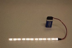 Flexibele LEDSTRIP op batterij - WarmWit 100 cm. met 9 Volt aansluiting - LEDSTRIP op batterijvoeding - ledstr100ww