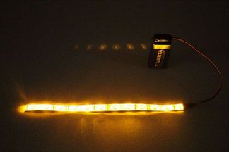 Ironisch Haast je leerplan Velleman - Flexibele LEDSTRIP op batterij - Geel 50 cm. met 9 Volt  aansluiting - LEDSTRIP op batterijvoeding - (ledstr50ge) kopen? | Baur.nl  Grootste Velleman dealer
